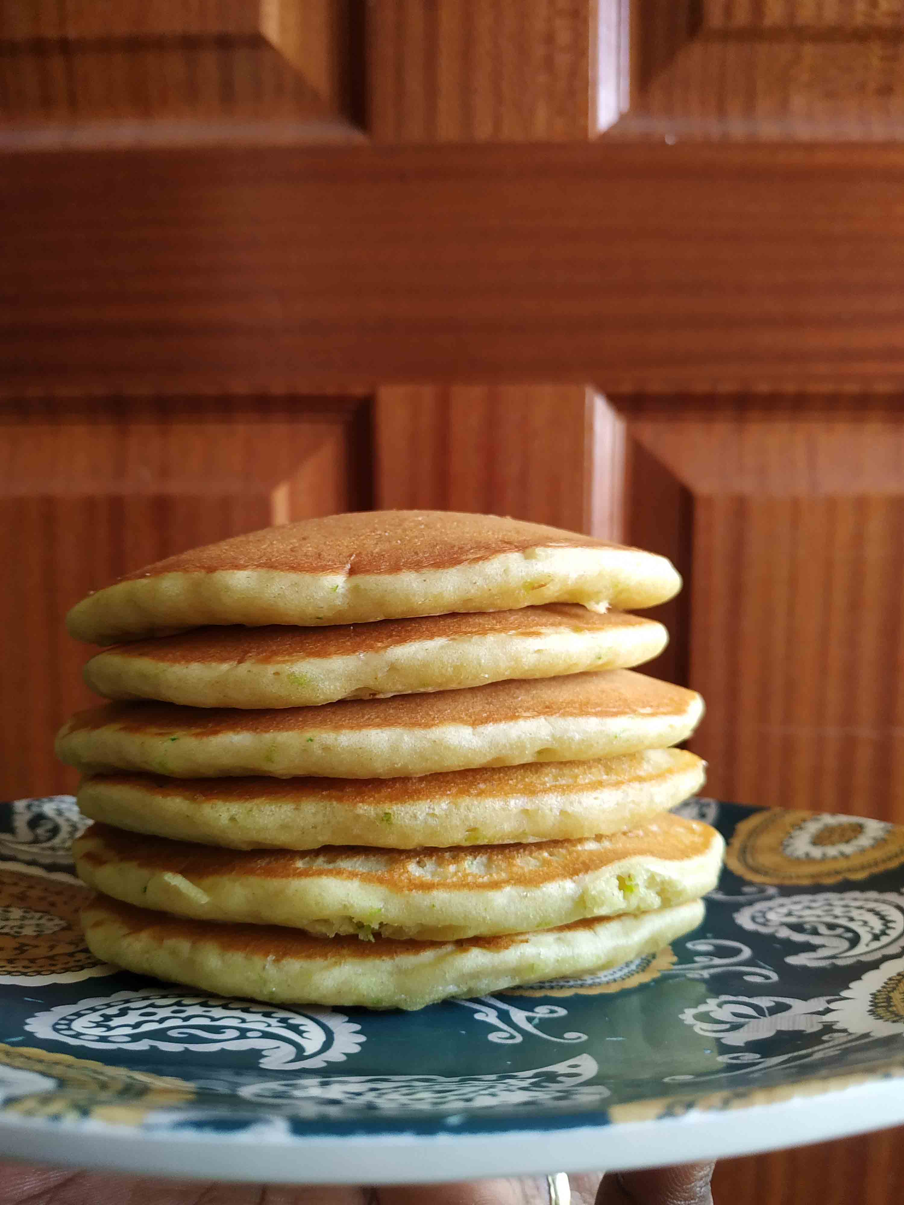 Basics: Fluffiest Pancakes Ever - Leo Tunapika?